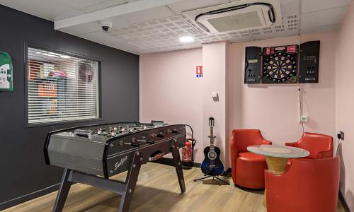 B&B HOTEL Rouen Centre Rive Gauche - photo 3